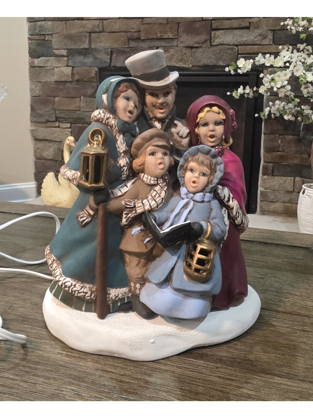 VTG Provincial Mold Carolers Ceramic Figurine Christmas Light Lamp 10 1/2"
